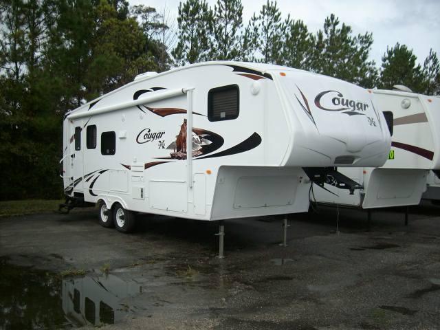 New 2010 Keystone Cougar 26RLS Fifth Wheel For Sale